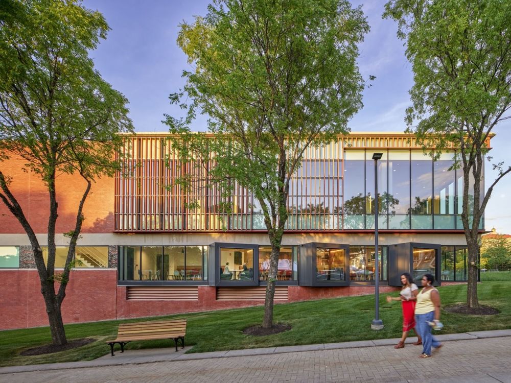 Syracuse University Schine Student Center 多元化更新