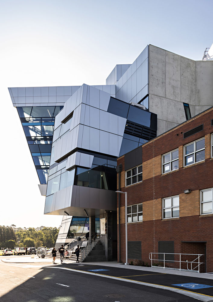 迪肯大学室内运动与体育科学专业教学楼 | 澳大利亚 | DS Architects