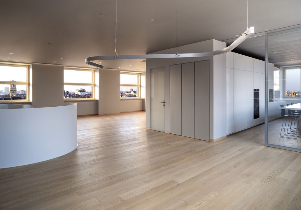 Torre Littoria | 历史建筑中的现代豪华公寓