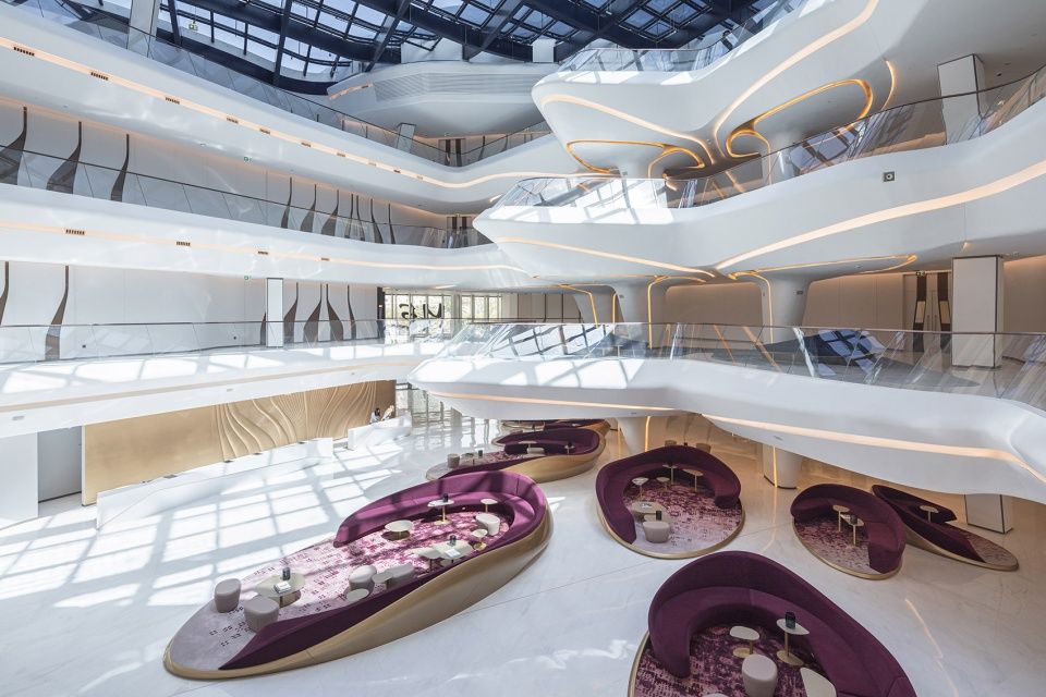 迪拜 ME 酒店 | 扎哈·哈迪德建筑事务所的流动空间设计