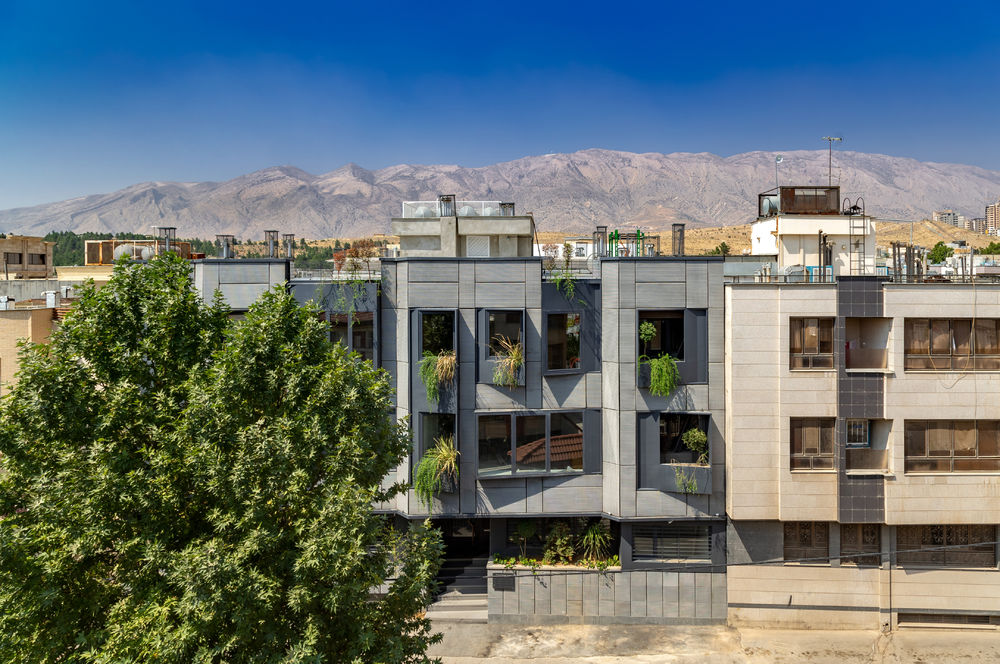 Ashari Architects 打造独特双面公寓 | Shimigiah Residential Apartment