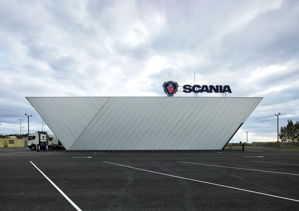 河岸边的工业展览馆——Scania 工业综合体的设计魅力