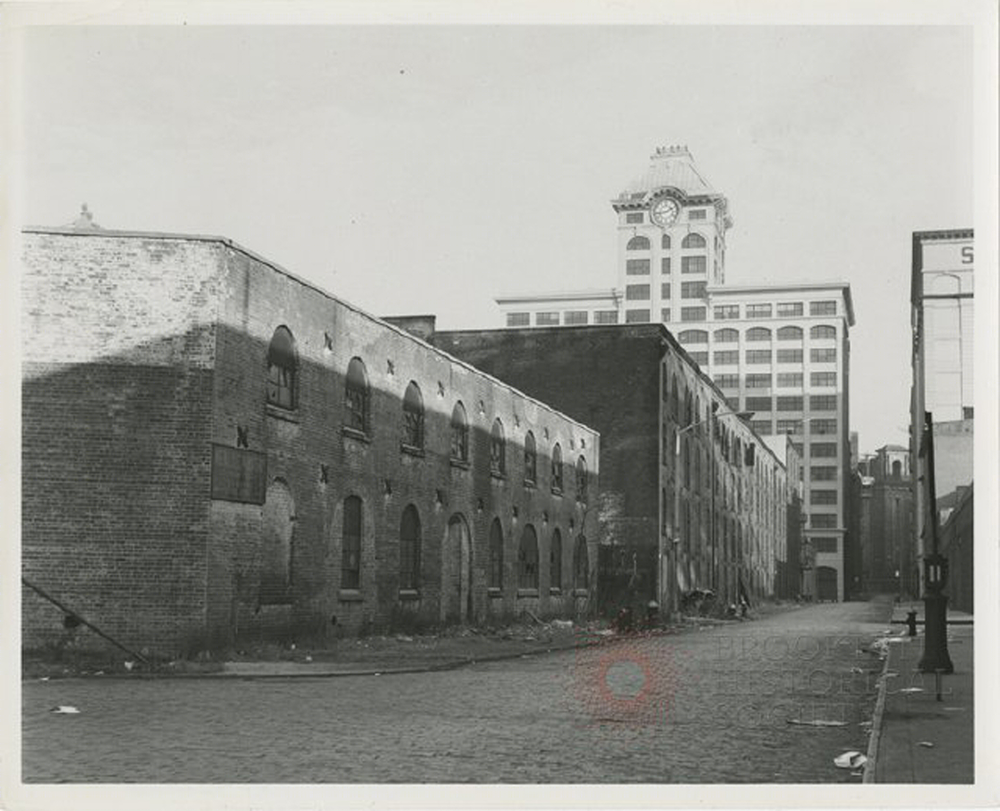 致敬历史，展现灵活舞台——St. Ann's Warehouse 剧院设计