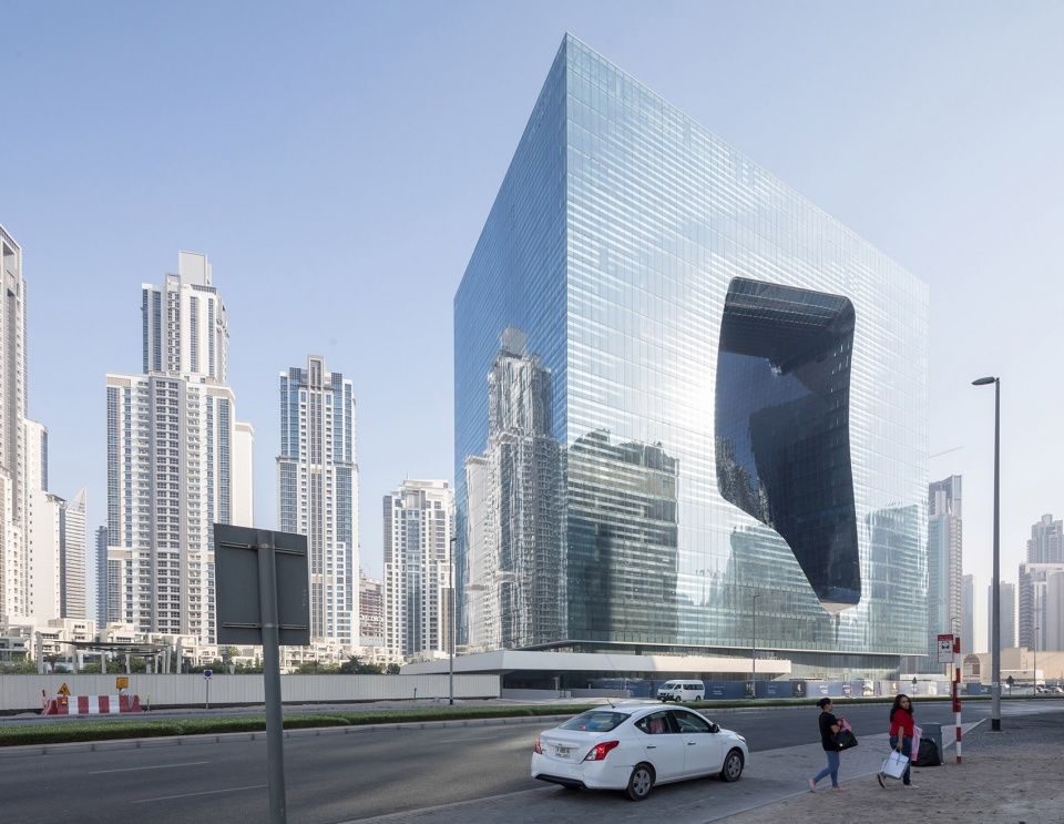 迪拜 ME 酒店 | 扎哈·哈迪德建筑事务所的流动空间设计