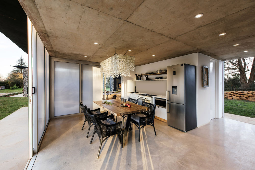 Midlands Pavilion | 融合传统非洲风格的现代乡村别墅设计