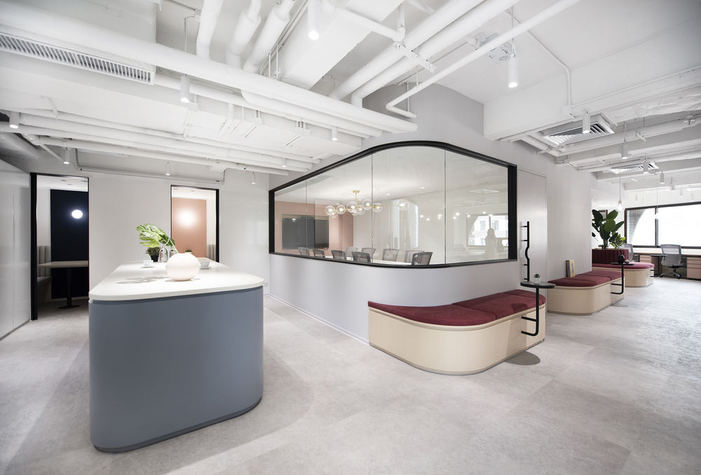 香港 Charterhouse Asia 办公室设计 | 红丝带元素营造活力校园氛围
