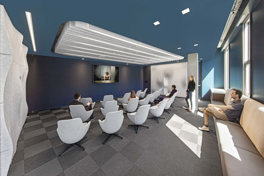 Showtime Offices – 好莱坞视角挑战空间感知