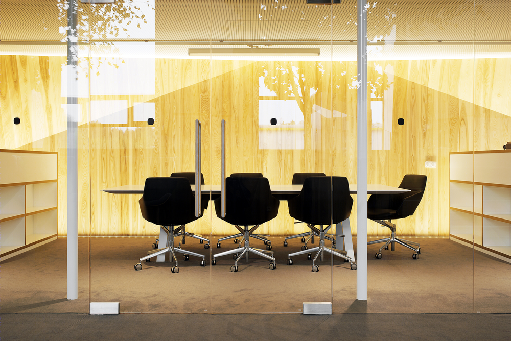 Lenne Office |  打造自然光线下的梦幻森林空间
