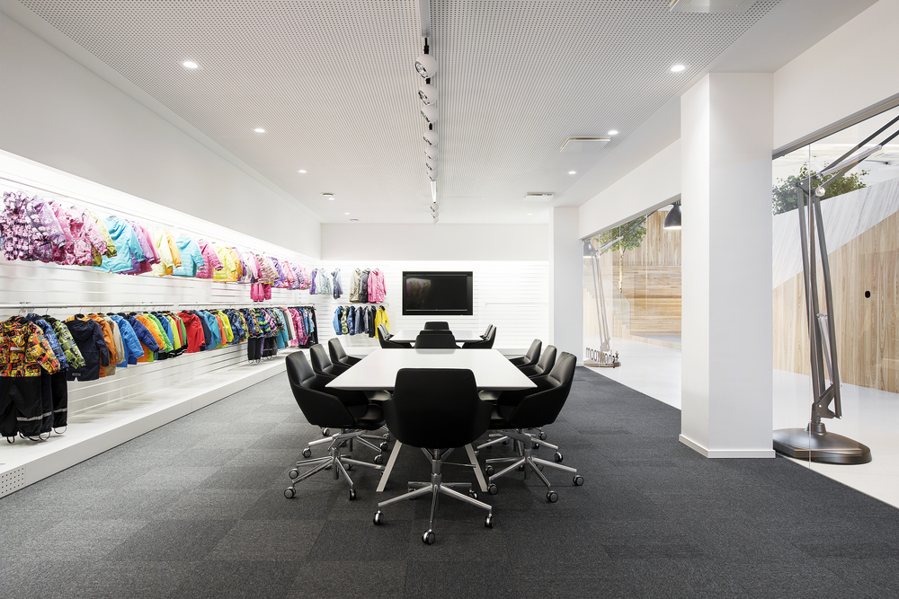 Lenne Office |  打造自然光线下的梦幻森林空间