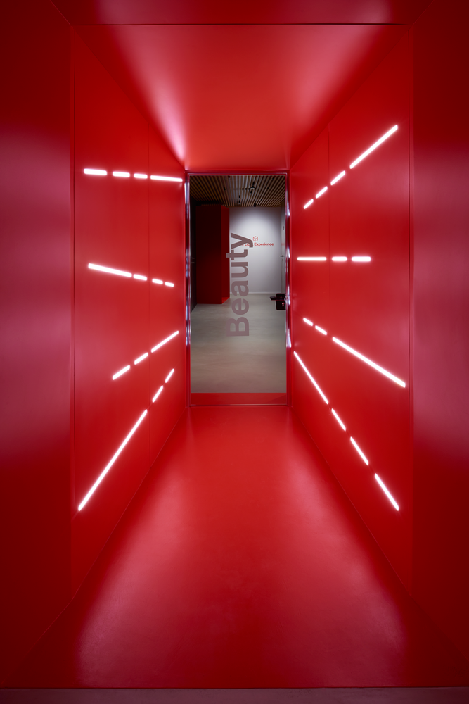 米兰之光门 | iGuzzini 新总部设计解析