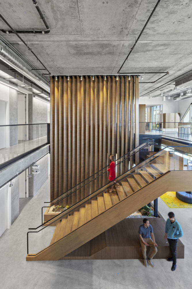 Showtime Offices – 好莱坞视角挑战空间感知