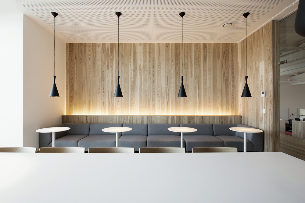 Lenne Office |  打造自然光线下的梦幻森林空间