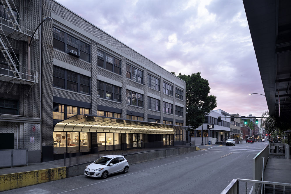 Blu Dot Showroom 改造，历史建筑的新生