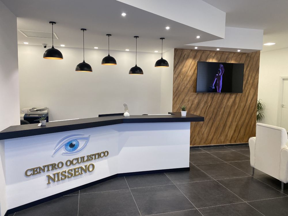 centro oculistico nisseno - Hall e direzione