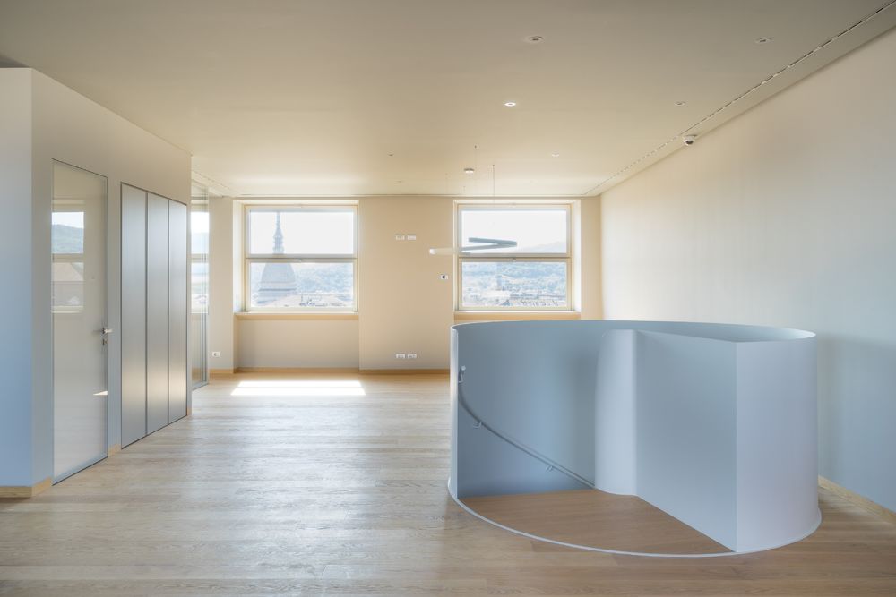 Torre Littoria | 历史建筑中的现代豪华公寓