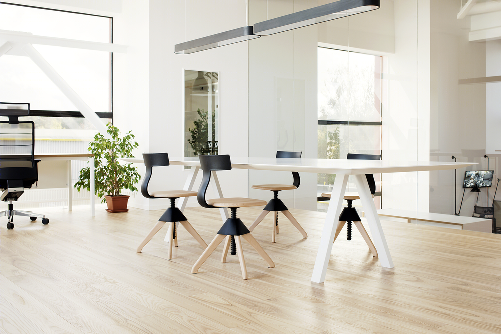Lenne Office |  打造自然光线下的梦幻森林空间