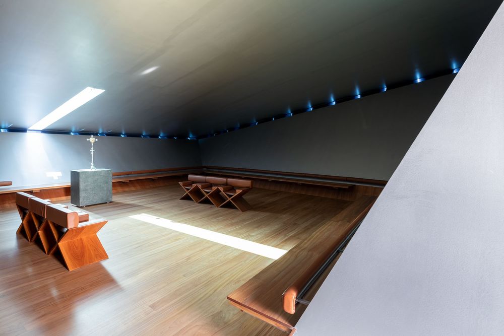 Azores 岛上的天堂陵园——Eternal Light Chapel