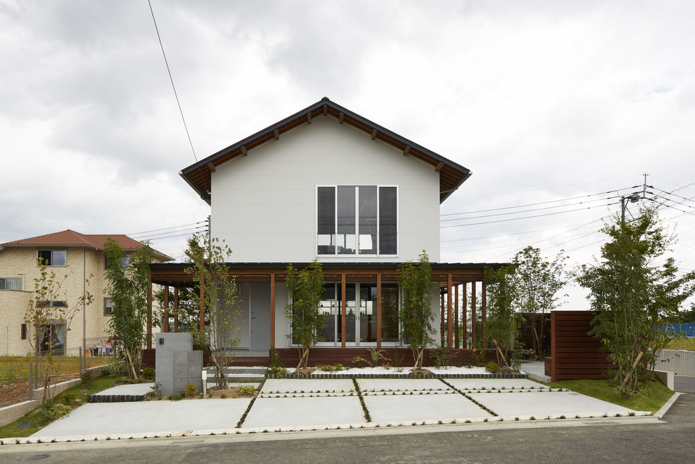 Royal House Co. 丨 别墅丨 Frame House