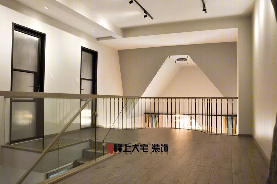 秀月麒林别墅 | 匠心独运，打造温馨现代中式之家