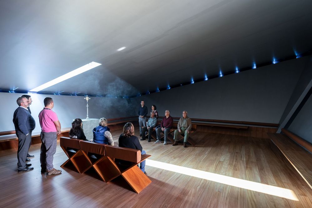 Azores 岛上的天堂陵园——Eternal Light Chapel