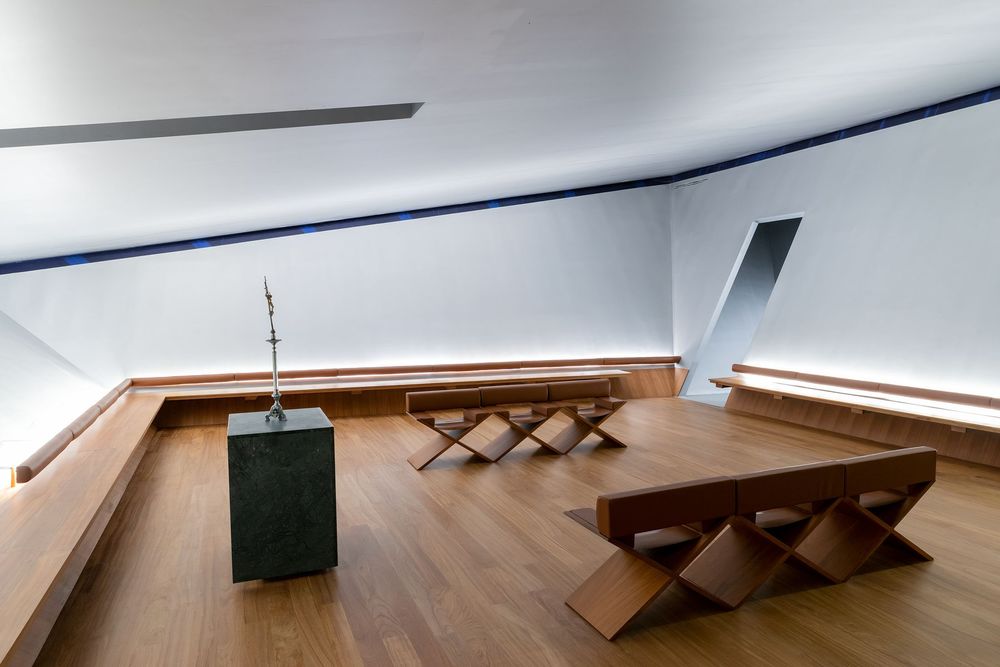 Azores 岛上的天堂陵园——Eternal Light Chapel