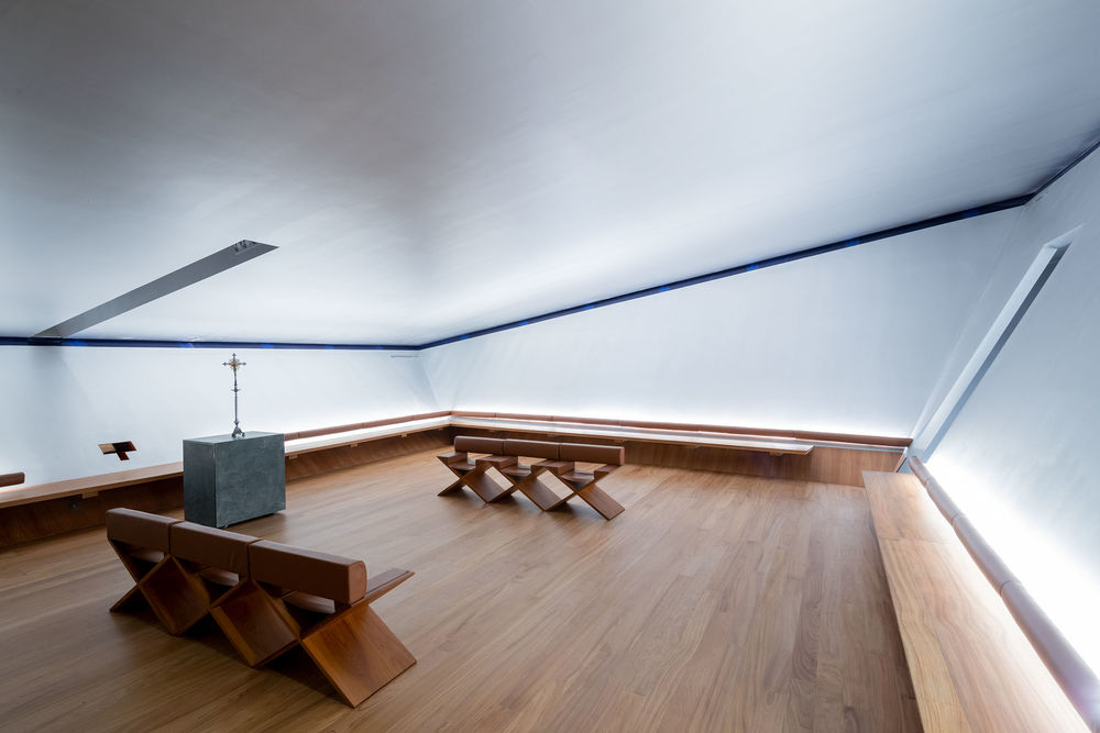 Azores 岛上的天堂陵园——Eternal Light Chapel