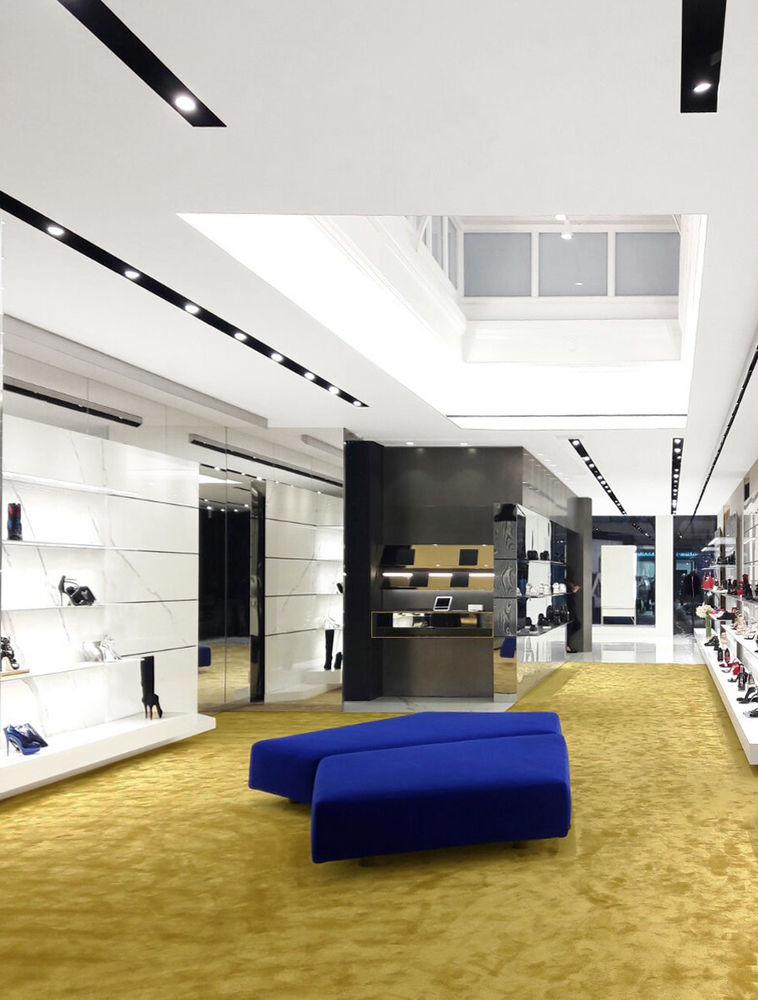 伦敦顶级地段，Giuseppe Zanotti 旗舰店打造奢华室内空间