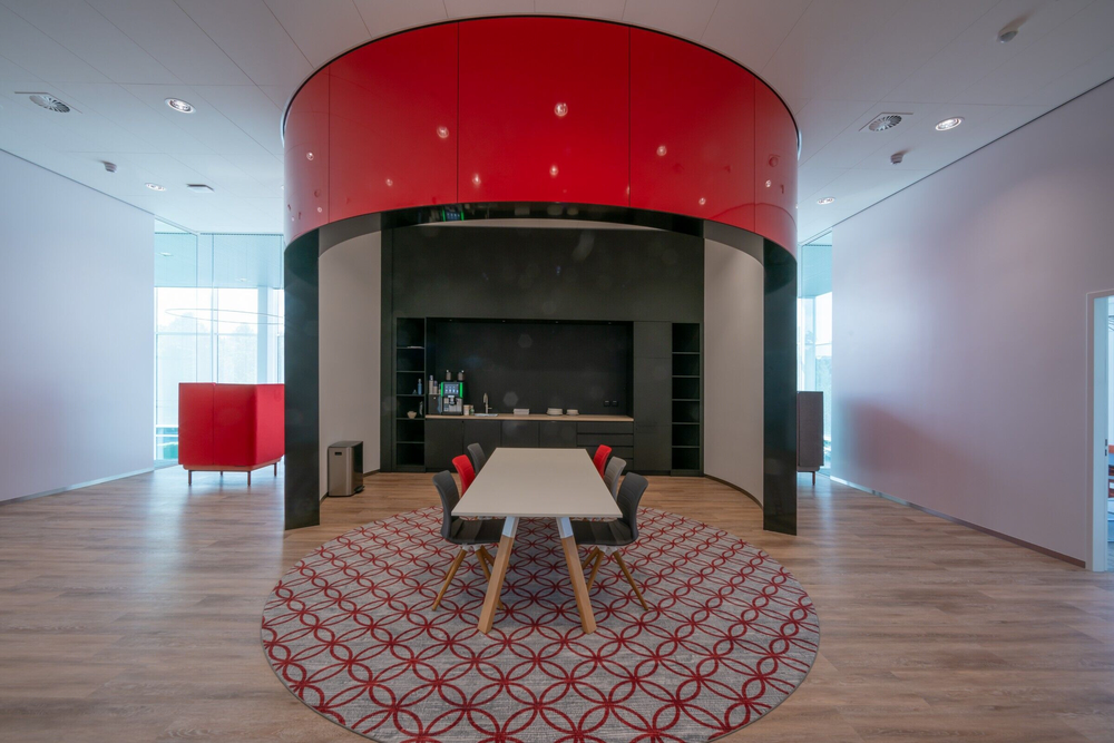 交互之舞 | Equinix Datacenter AM7 办公建筑