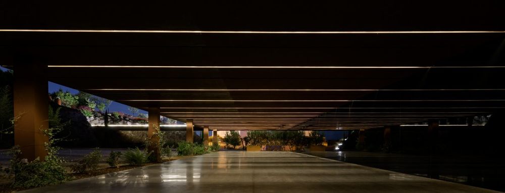 悬浮之境 | 葡萄牙 MMV Arquitectos 乡村餐馆设计