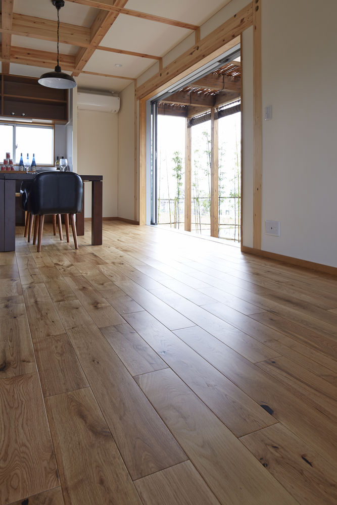 Royal House Co. 丨 别墅丨 Frame House
