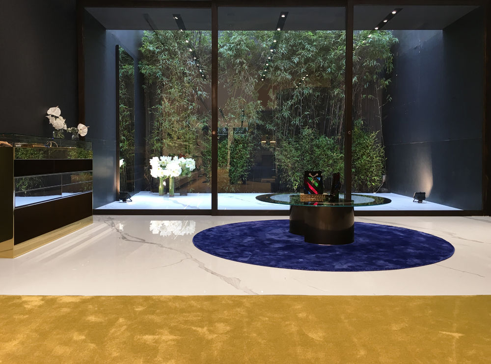 伦敦顶级地段，Giuseppe Zanotti 旗舰店打造奢华室内空间