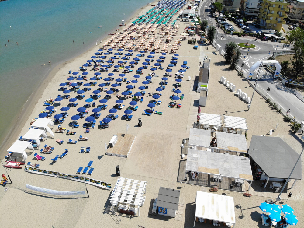 Fabio Vizzi丨别墅建筑丨Villaggio eventi a Bellaria (Rn)