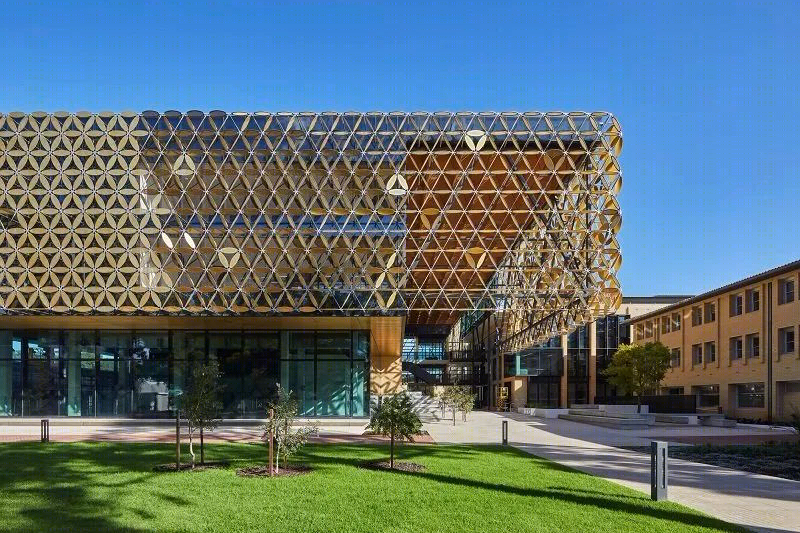 花瓣立面 | 西澳大学数理科学工程学院 EZONE 学生中心