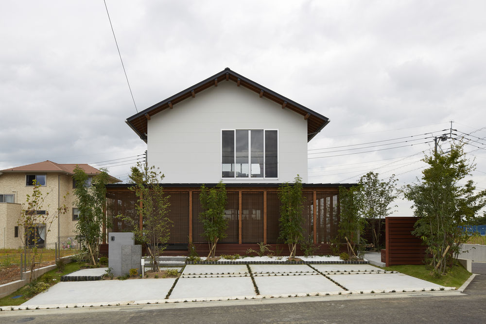 Royal House Co. 丨 别墅丨 Frame House