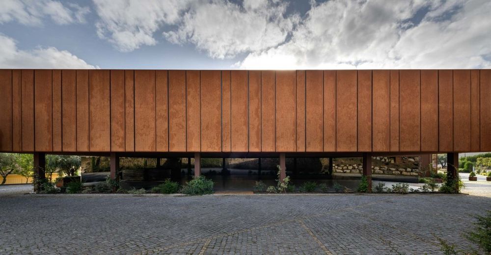 悬浮之境 | 葡萄牙 MMV Arquitectos 乡村餐馆设计