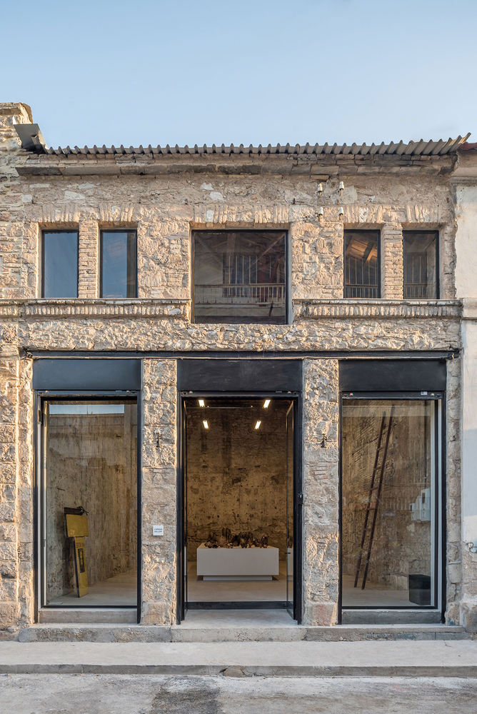 玻璃炼金术 | Omer Arbel 雅典个展探究自然与人工的共生之美