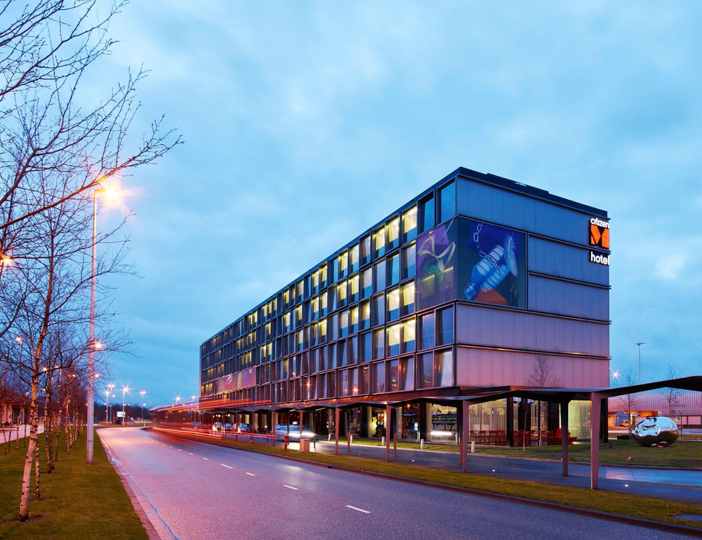 citizenM Schiphol 机场酒店扩建 | 简约豪华设计