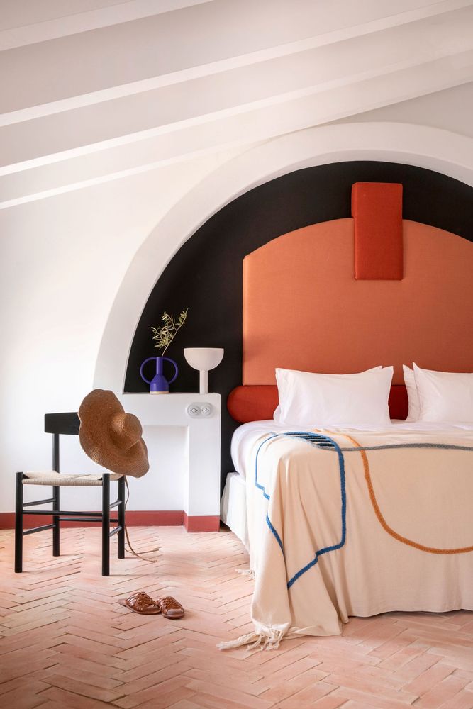 西班牙 Menorca Experimental 酒店 | Dorothee Meilichzon 的艺术家夏日隐居设计