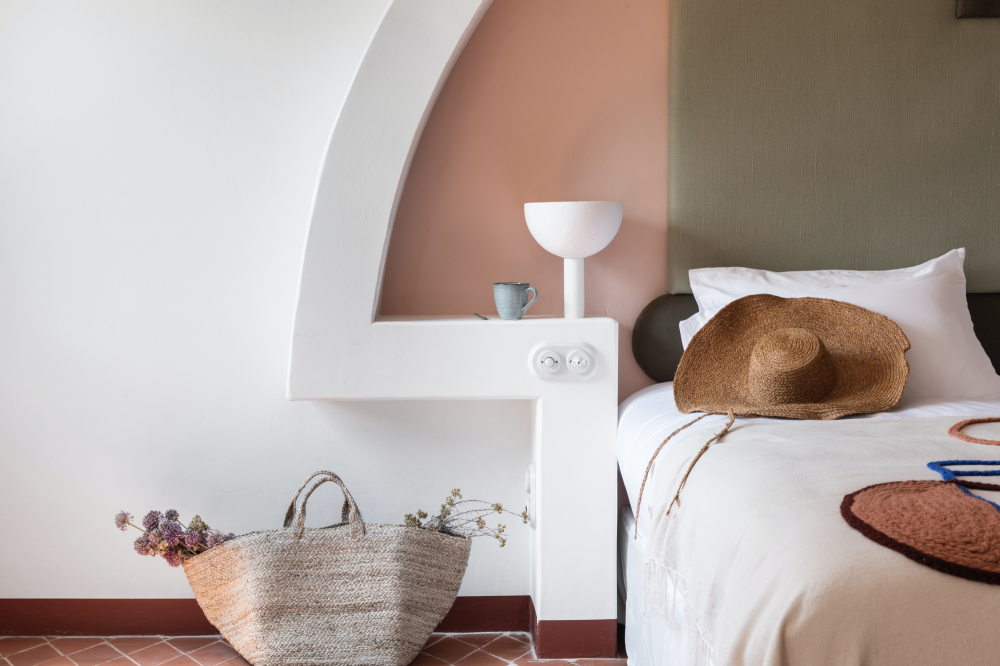 Dorothee Meilichzon 设计 | 西班牙梅诺卡岛 MENORCA EXPERIMENTAL 酒店
