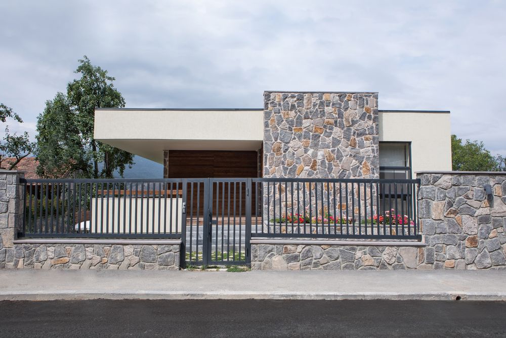 Rafael Agafonov丨别墅建筑丨Summer house in Dilijan