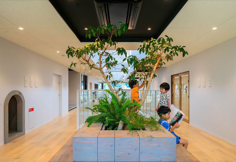 ATG幼儿园，日本 / HIBINOSEKKEI + Youji no Shiro + KIDS DESIGN LABO