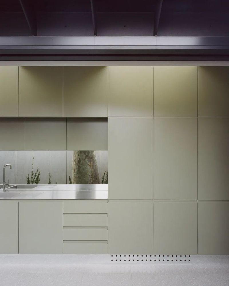 Lachlan Seegers Architect 打造精致庭院住宅