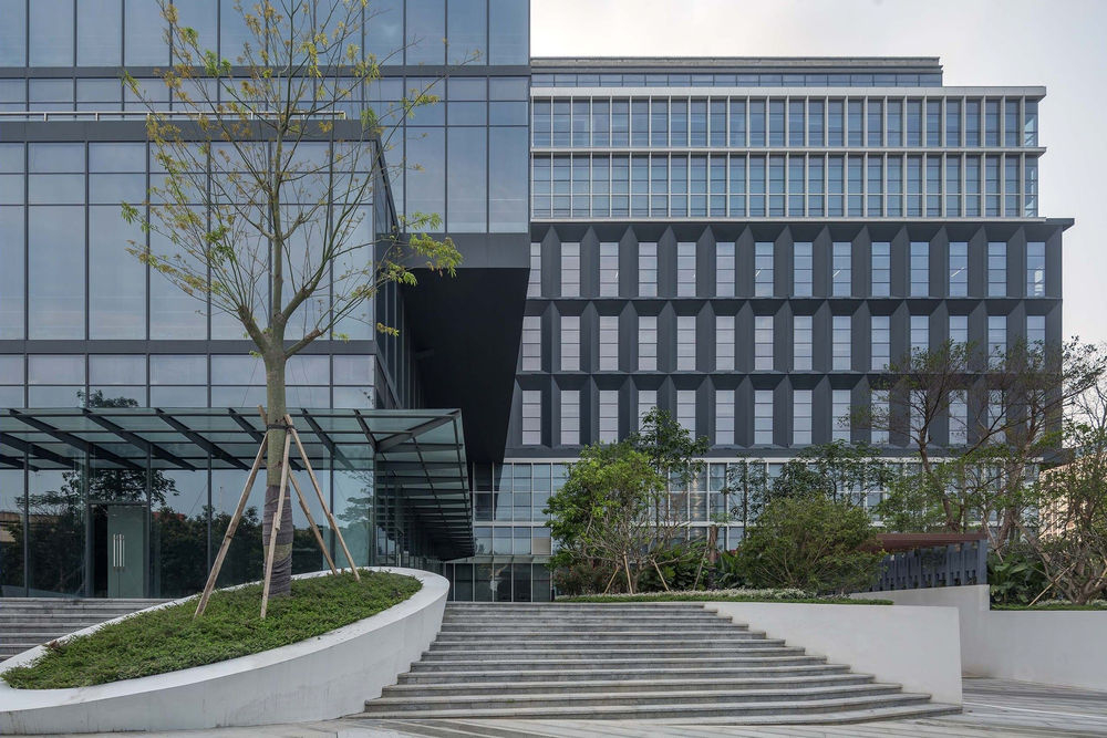 深圳盐田供应链综合体 | 现代仓储建筑的典范