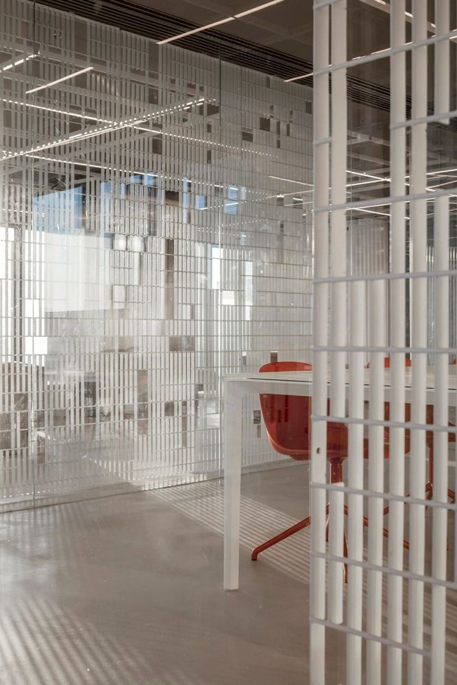 Pitsou Kedem 打造高级感美学空间 | MDF Italia 总部新展厅设计