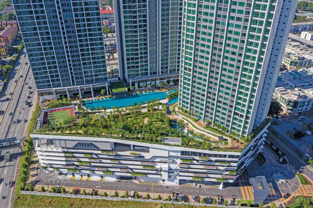 "Greenfield Residence | 2021 年马来西亚绿色豪华公寓设计典范"