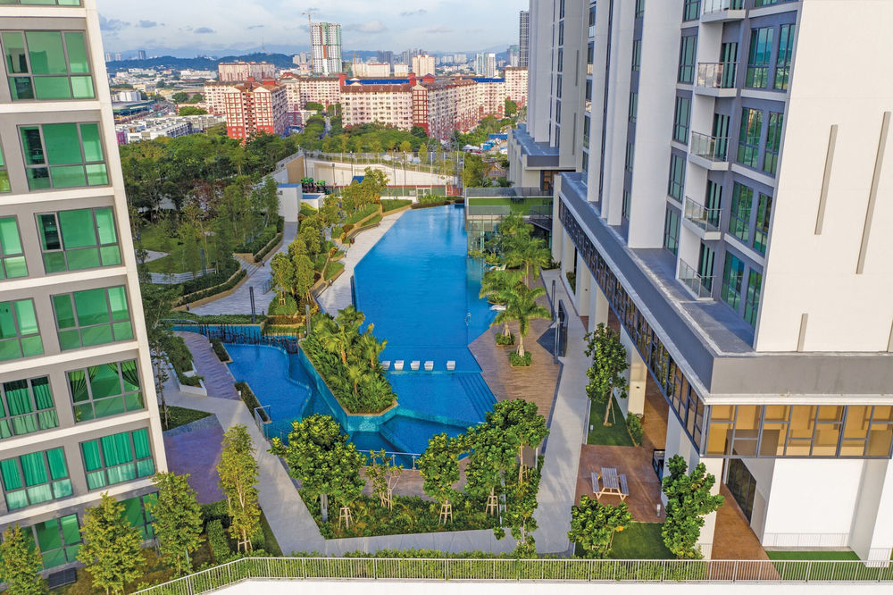"Greenfield Residence | 2021 年马来西亚绿色豪华公寓设计典范"