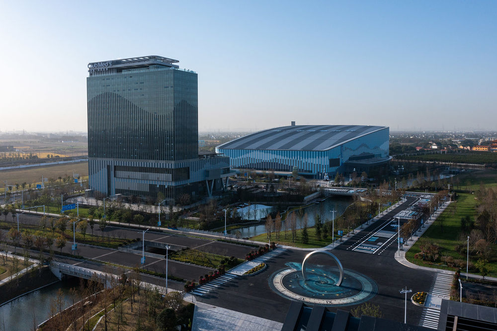 推广：打造阿尔卑斯冰雪主题小镇文旅度假新地标 / 复星旅文+靳朝晖设计