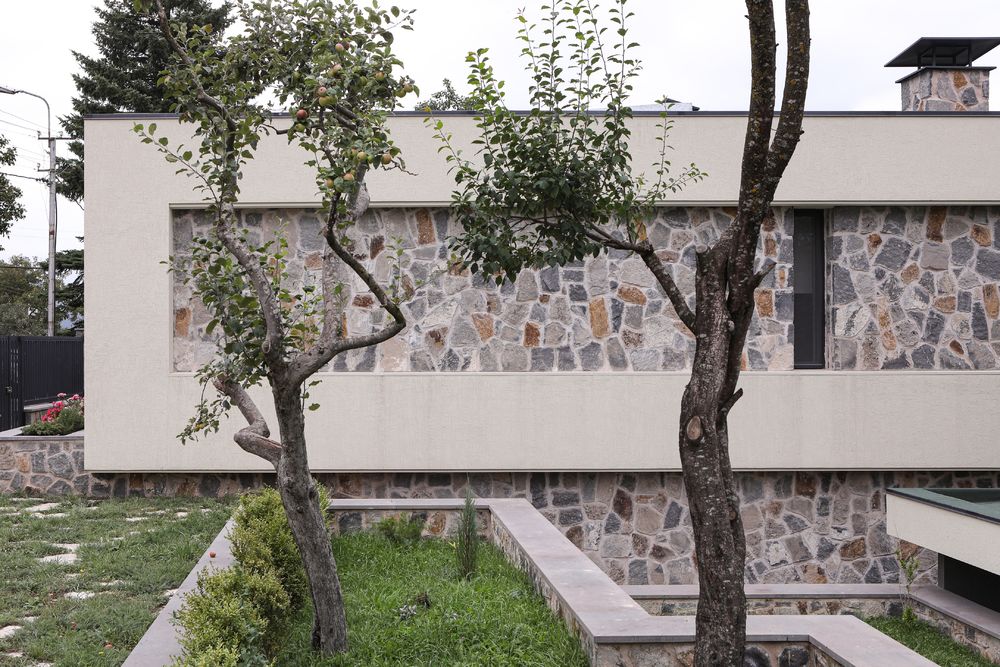 Rafael Agafonov丨别墅建筑丨Summer house in Dilijan