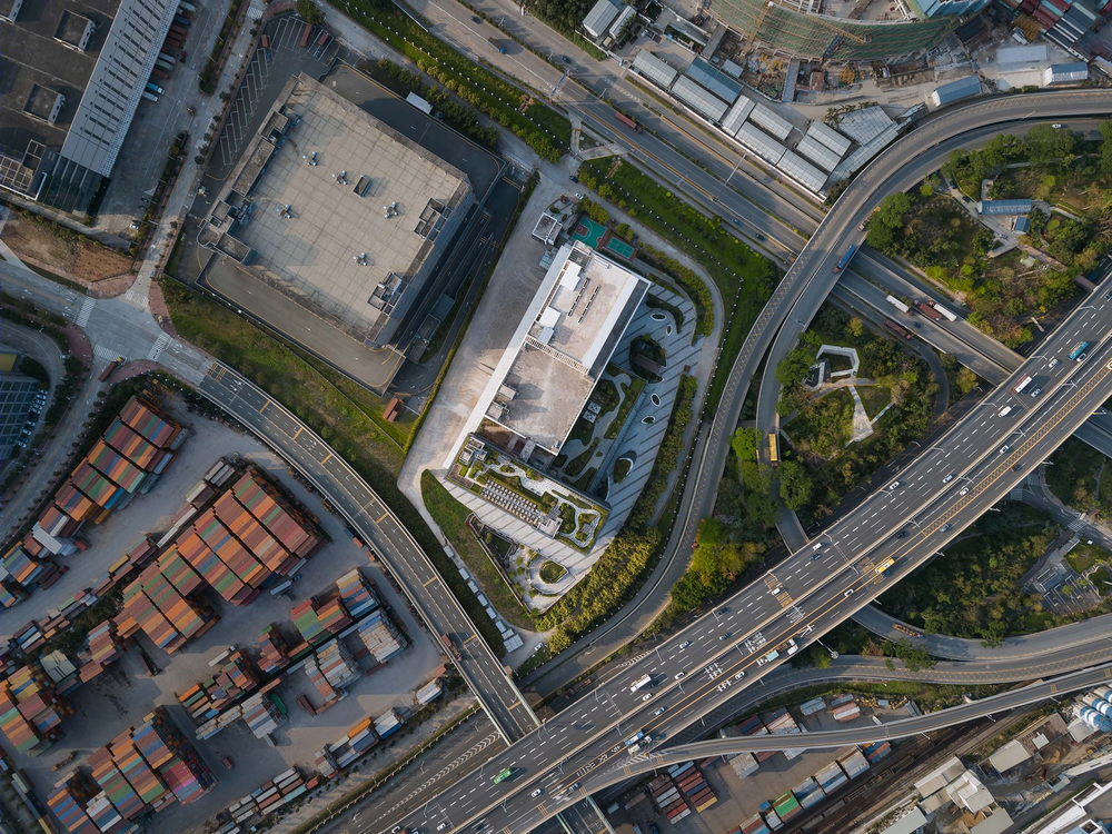 深圳盐田供应链综合体 | 现代仓储建筑的典范