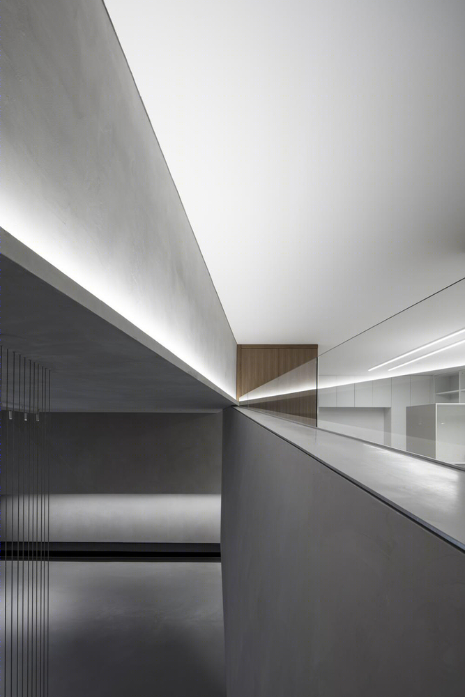 以色列 Pitaro 办公家具展厅——优雅背景下的工匠精神